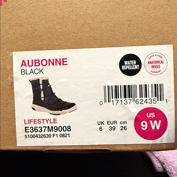 Brand new in box Ryka Aubonne winter boots size 9 wide! Water repellent and warm - Picture 8 of 8